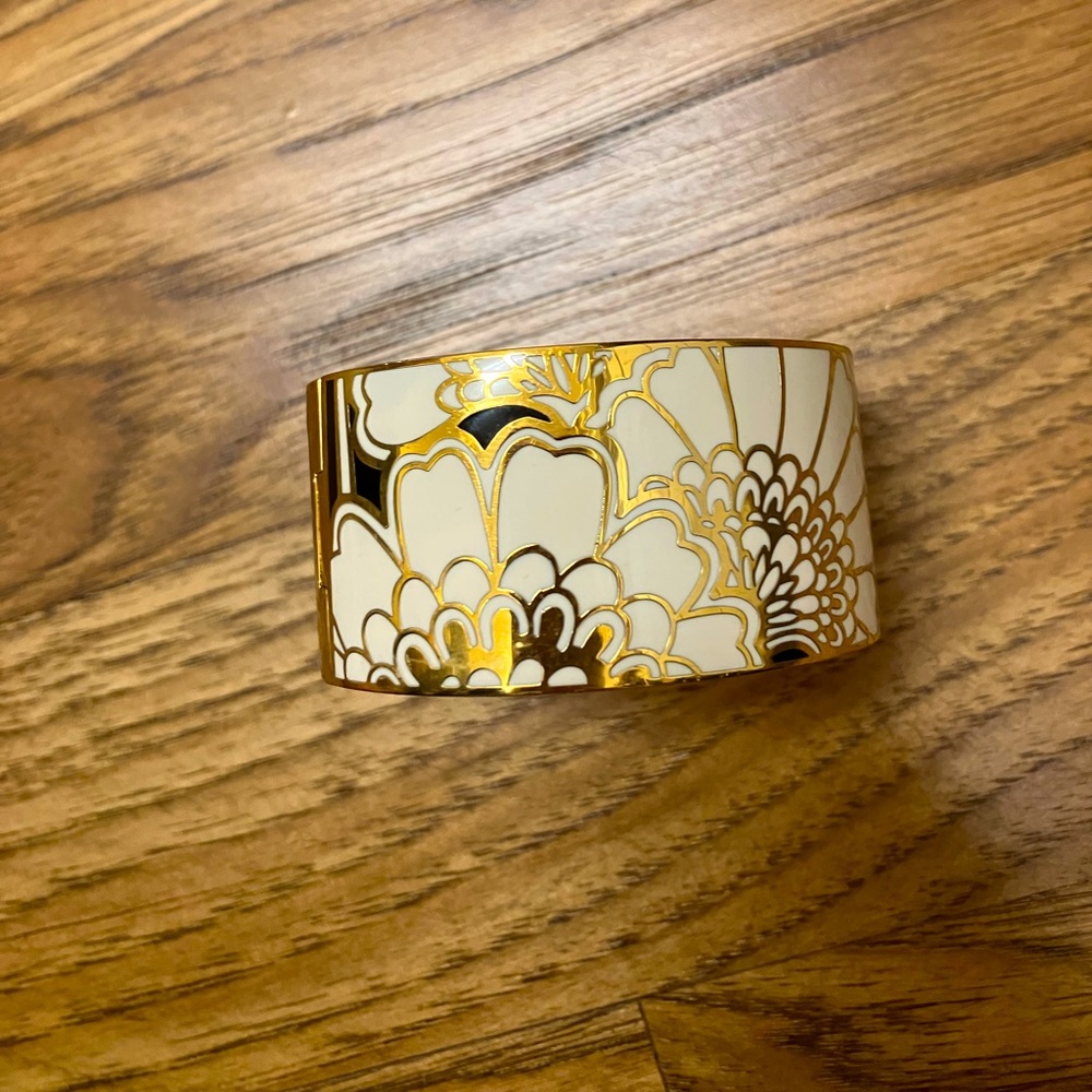 Kate spade bangle bracelet